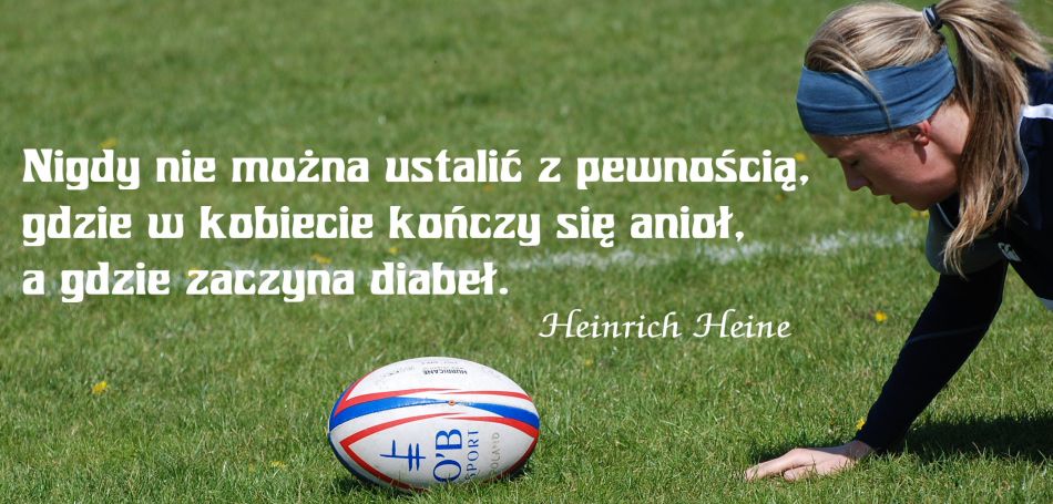 Nawet delikatna dziewczyna kwiaty ścina