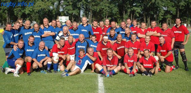 Galeria zdięć z oldboys test mecz Sochaczew - Reszta Świata
