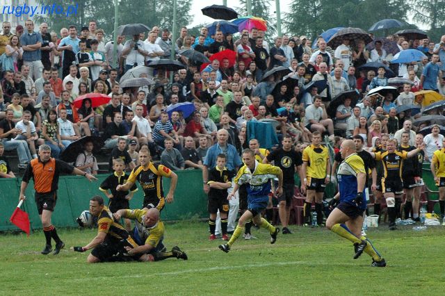 Finał Ligi - Sobota 24 czerca 2006 - Budowlani do ilu razy sztuka?